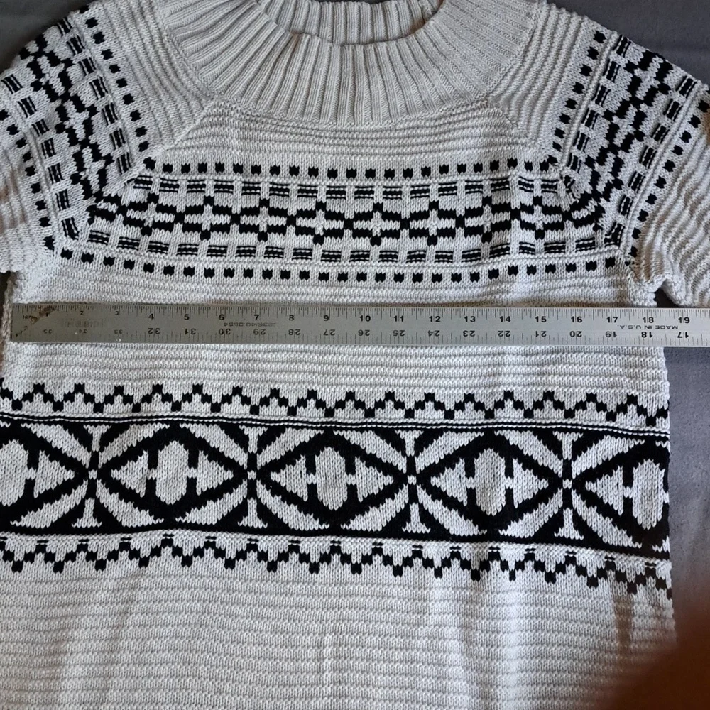 Chaps Sweater - Picture 5 of 6